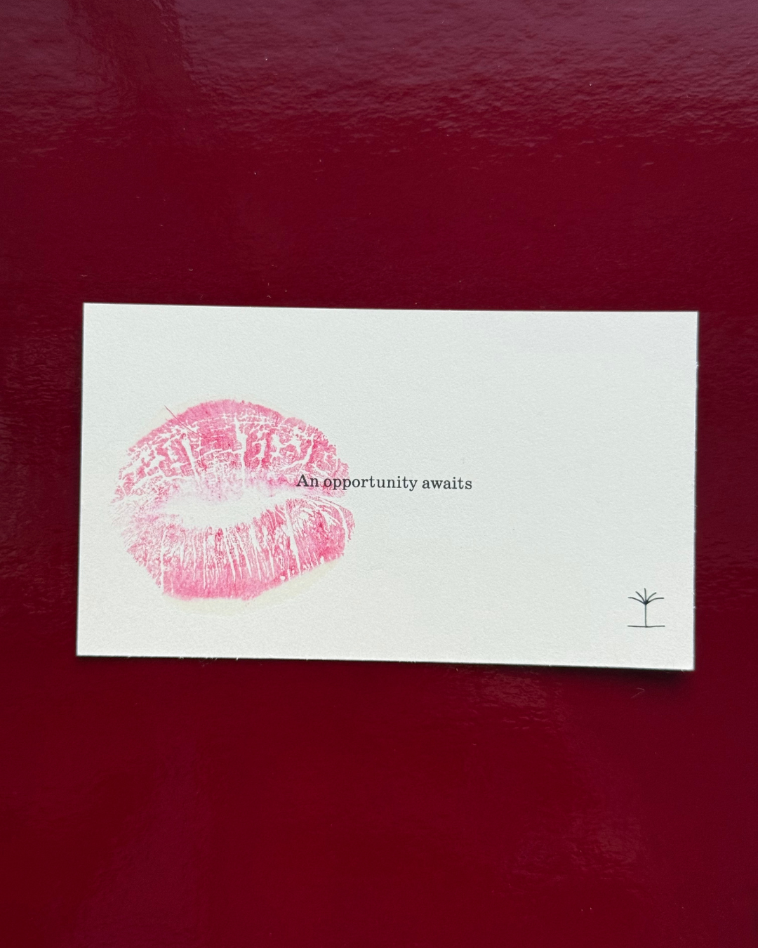 Acquaintance Cards: modern calling cards for flirting